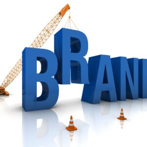 پاورپوینت بررسی استراتژی های تعمیم برند